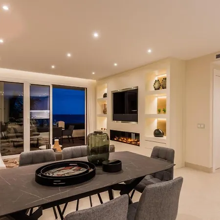 Appartement Frontline Luxury 10 Mins From Puerto Banus Rdr303