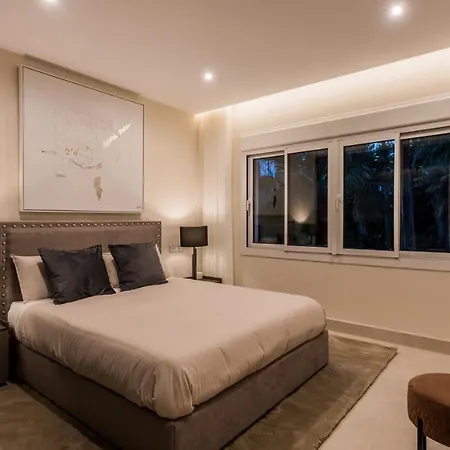 Frontline Luxury 10 Mins From Puerto Banus Rdr303 Эстепона