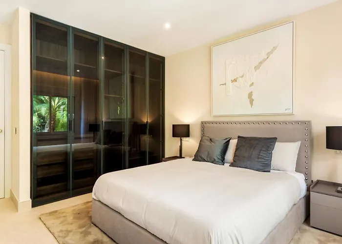 Frontline Luxury 10 Mins From Puerto Banus Rdr303 *