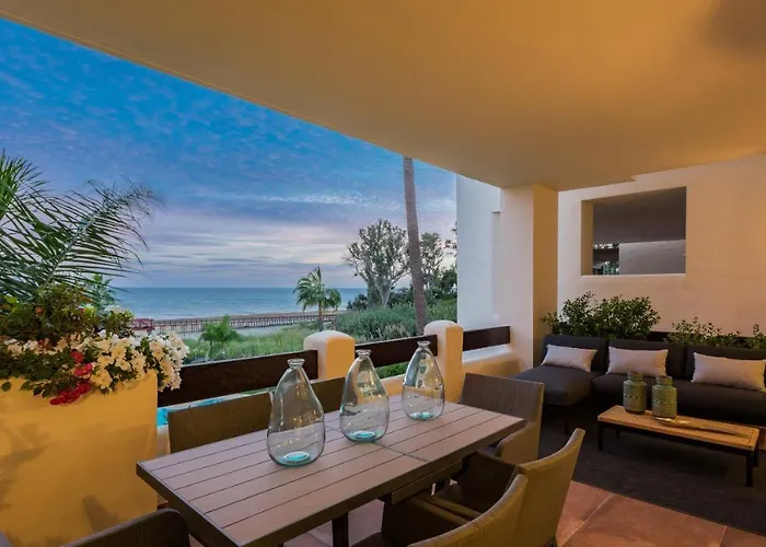 Frontline Luxury 10 Mins From Puerto Banus Rdr303 Estepona