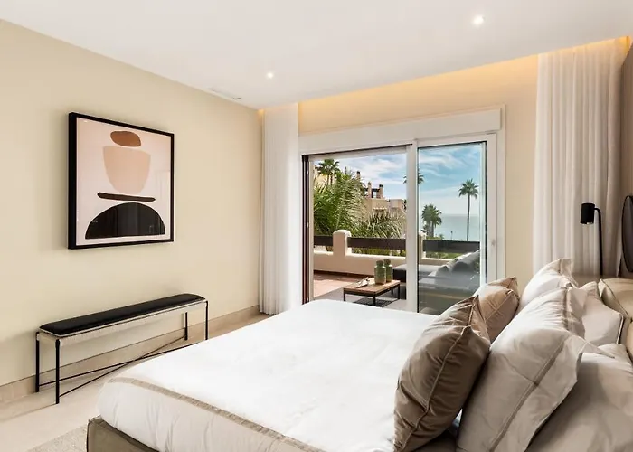 Frontline Luxury 10 Mins From Puerto Banus Rdr303 Estepona