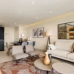 Apartment Frontline Luxury 10 Mins From Puerto Banus Rdr303 Estepona